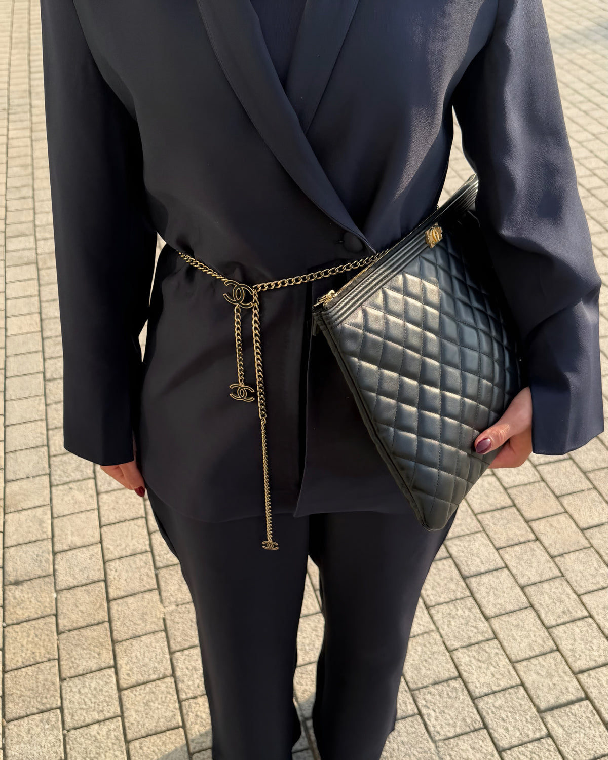 Luné suit